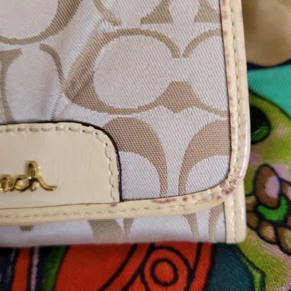 COACH Wristlet/ wallet SET - Picture 10 of 14